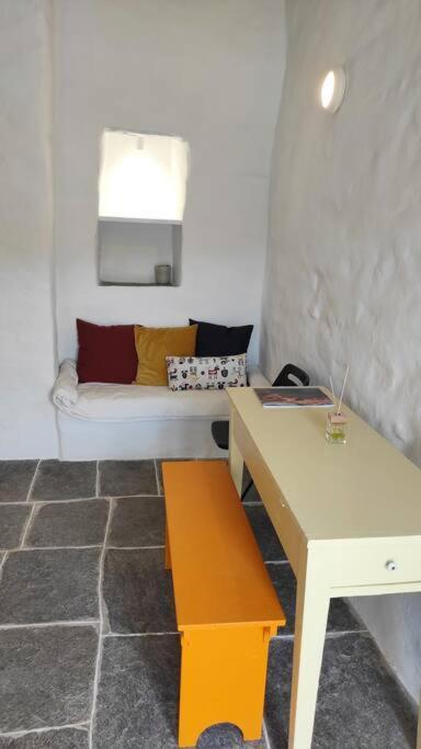 Hidden Gem - Sifnos, Kastro. Apartment Kastron  Luaran gambar