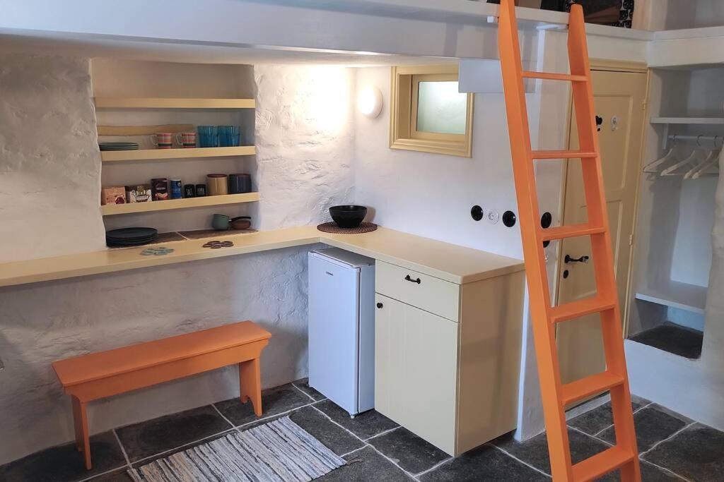 Hidden Gem - Sifnos, Kastro. Apartment Kastron  Luaran gambar