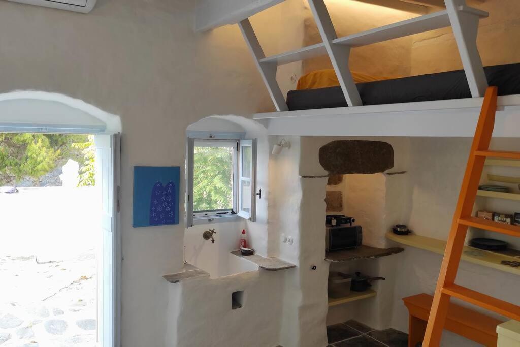 Hidden Gem - Sifnos, Kastro. Apartment Kastron  Luaran gambar