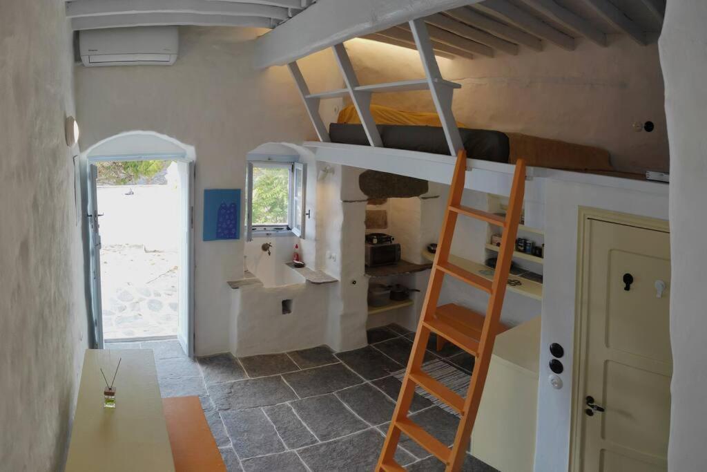 Hidden Gem - Sifnos, Kastro. Apartment Kastron  Luaran gambar